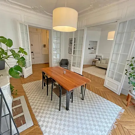 Apartment Magnific Near Arc De Triomphe Paris