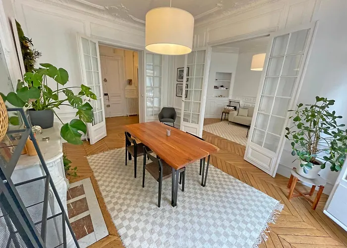 Apartment Magnific Near Arc De Triomphe Paris